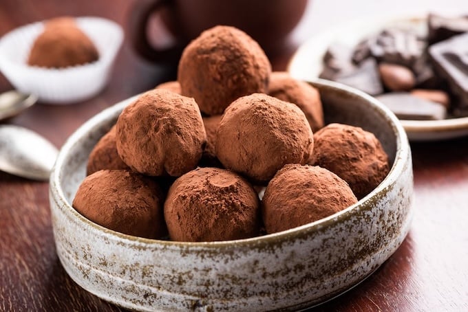 Vegan Peanut Butter Chocolate Truffles