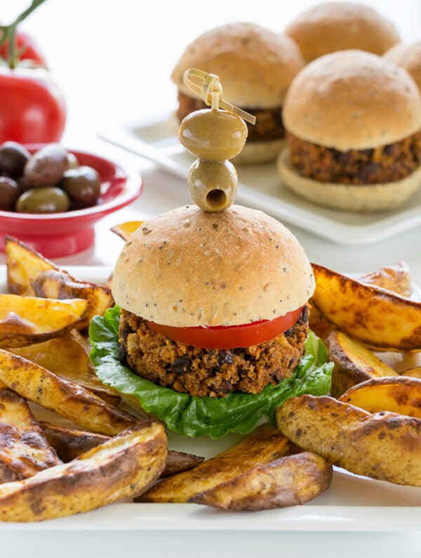 Easy Homemade Vegan Burgers: A Simple Recipe Template