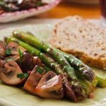 Ajillo Mushrooms and Asparagus1