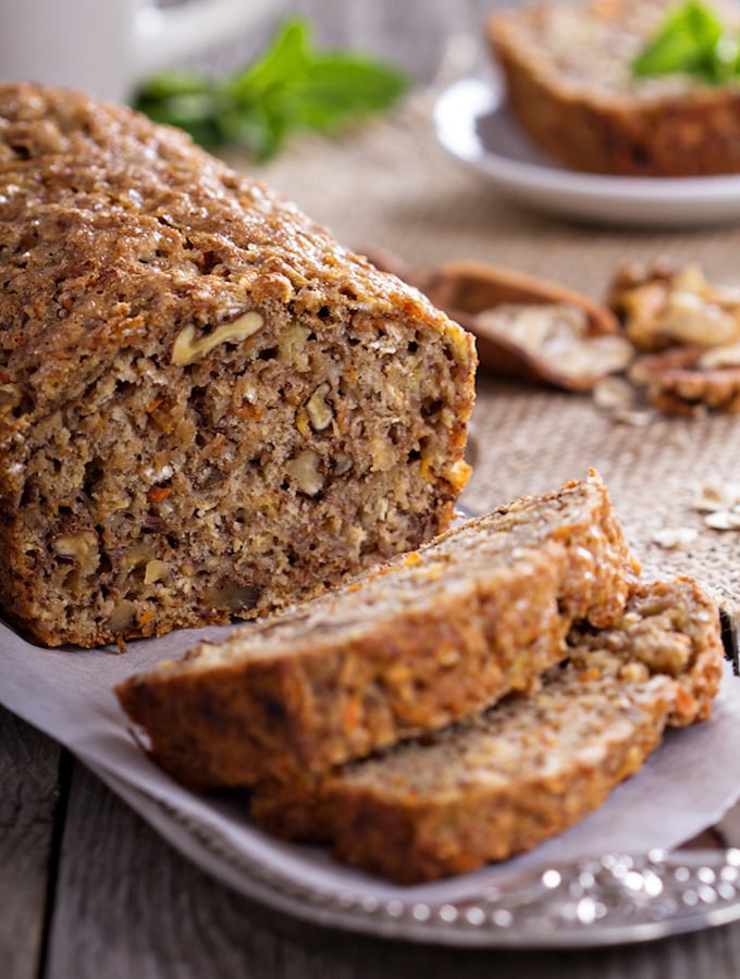 Easy Vegan Banana Bread - The Vegan Atlas