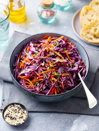 Sesame-ginger Red cabbage and carrot slaw
