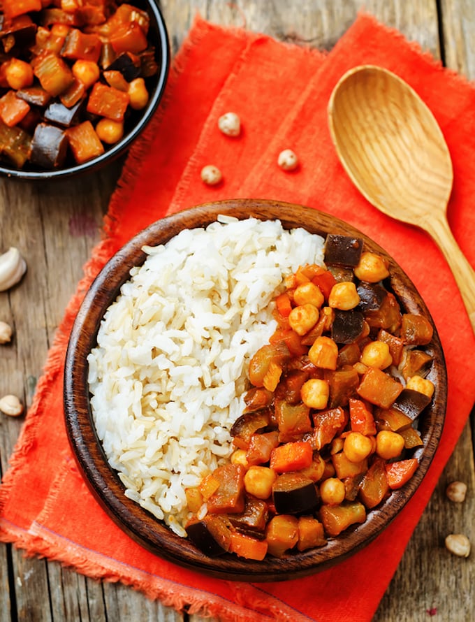 Easy Chickpea And Eggplant Curry The Vegan Atlas