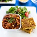Classic Vegetable Chili and cornbread1