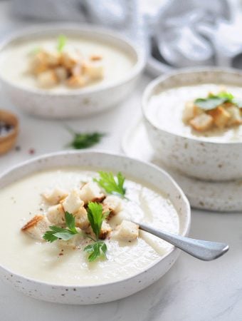 Vegan Cream of Cauliflower Soup