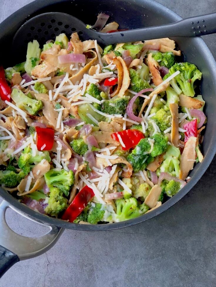 Vegan Chick'n & Broccoli skillet