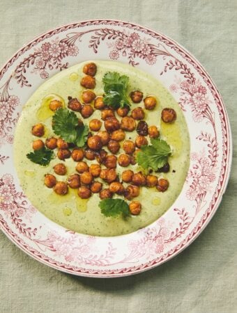 Boustany - Smoky chickpeas with cilantro tahini by Sami Tamimi, photo by Ola O Smit
