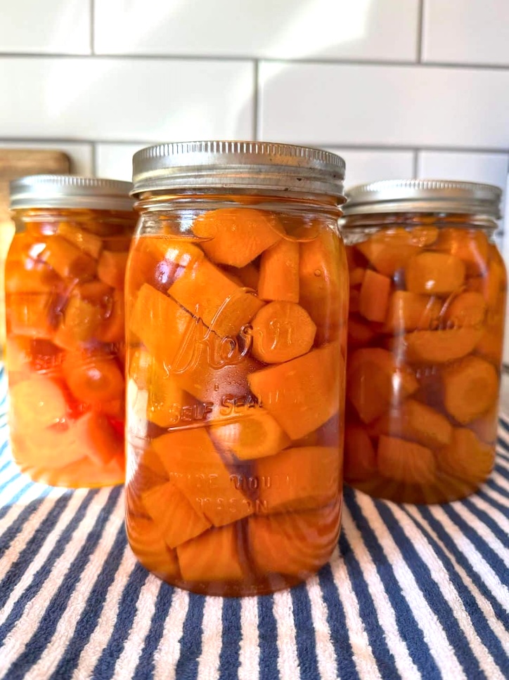 Pressure canned carrots in Ball jars